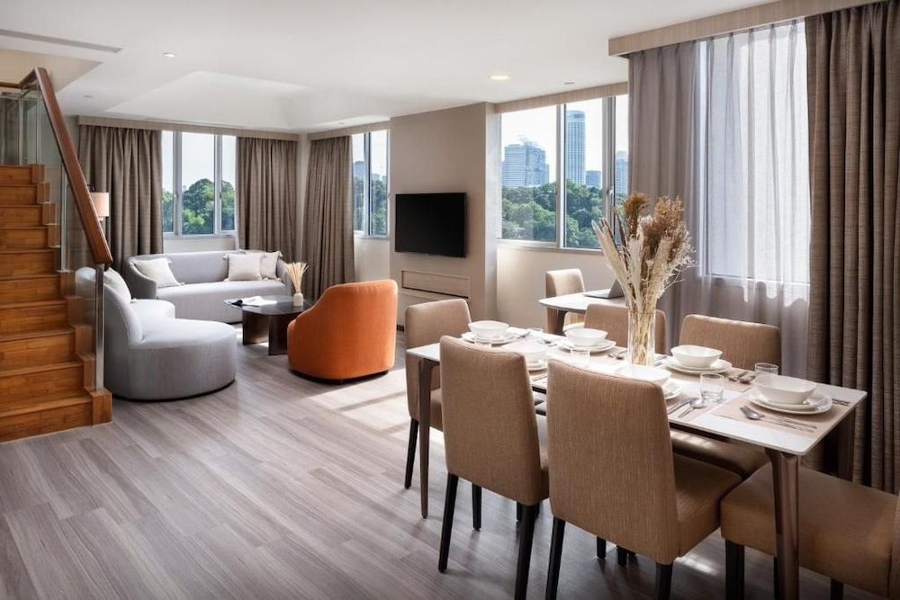 Park Avenue Clemenceau 26/45