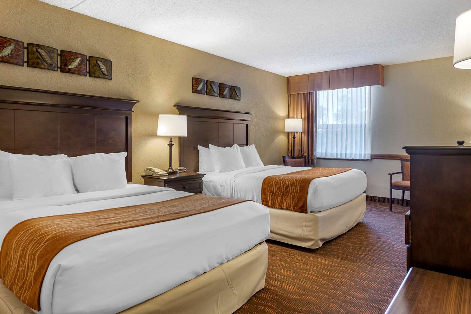 ROOM, 2 QUEEN BEDS