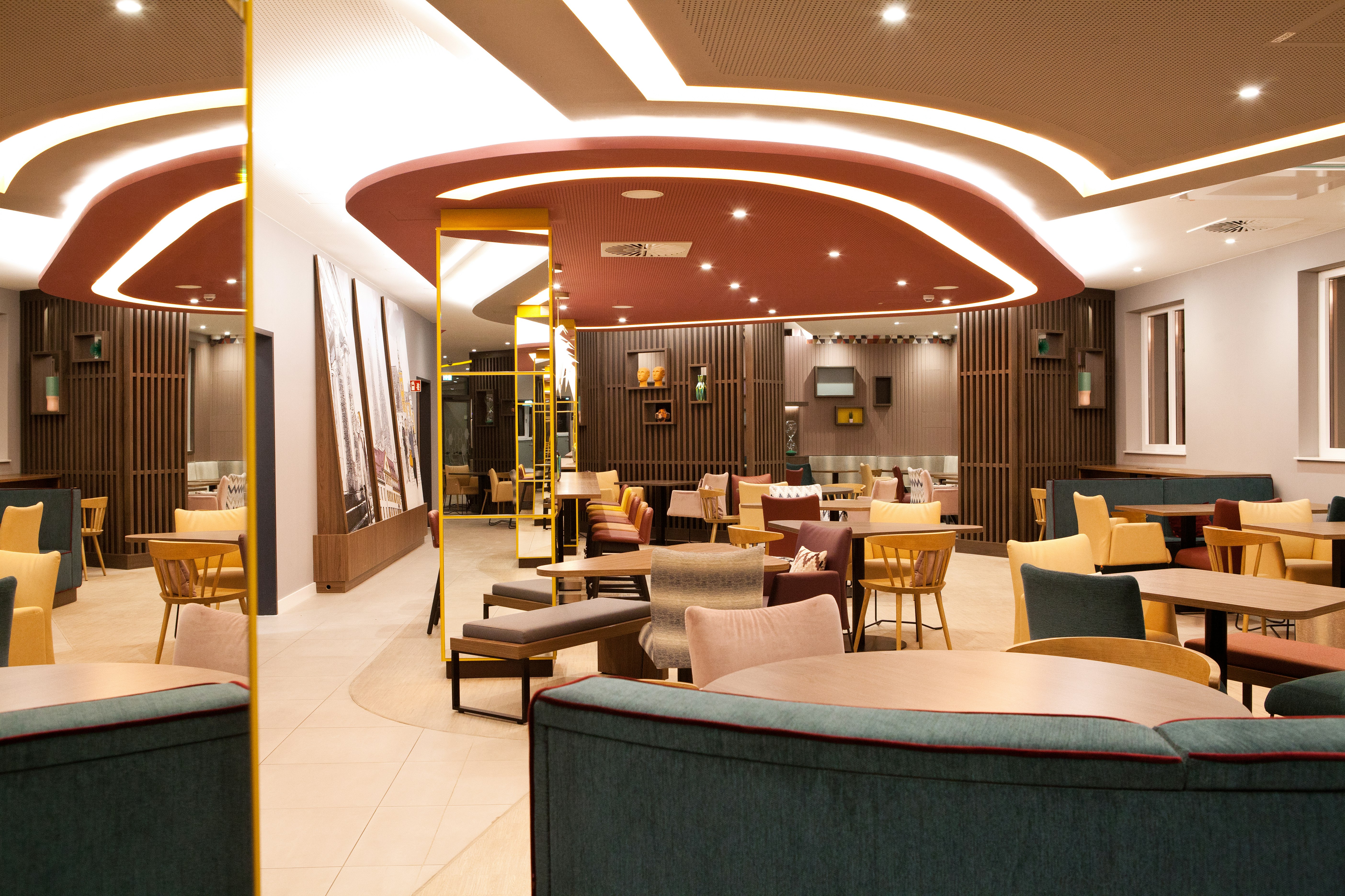 Hampton by Hilton Regensburg 23/51