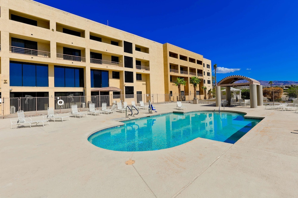 Studio6 Suites Lake Havasu City AZ in LAKE HAVASU - AZ