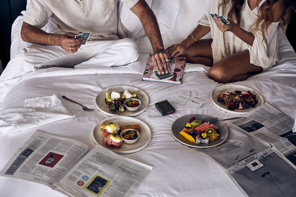 Four Seasons Hotel Miami 57/67