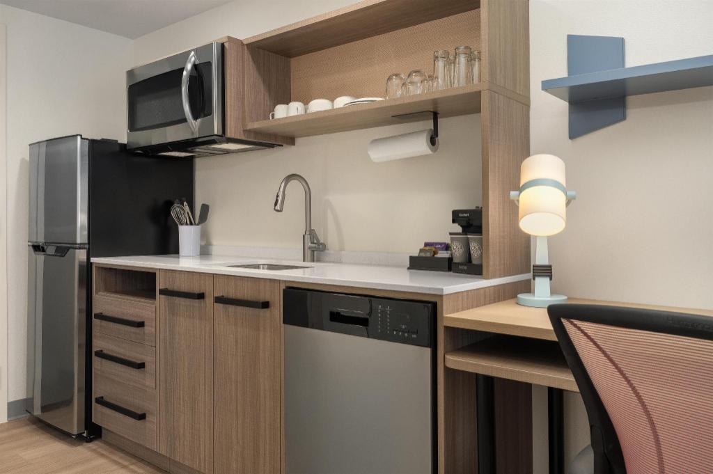 Home2 Suites by Hilton Burlington, NJ 36/36