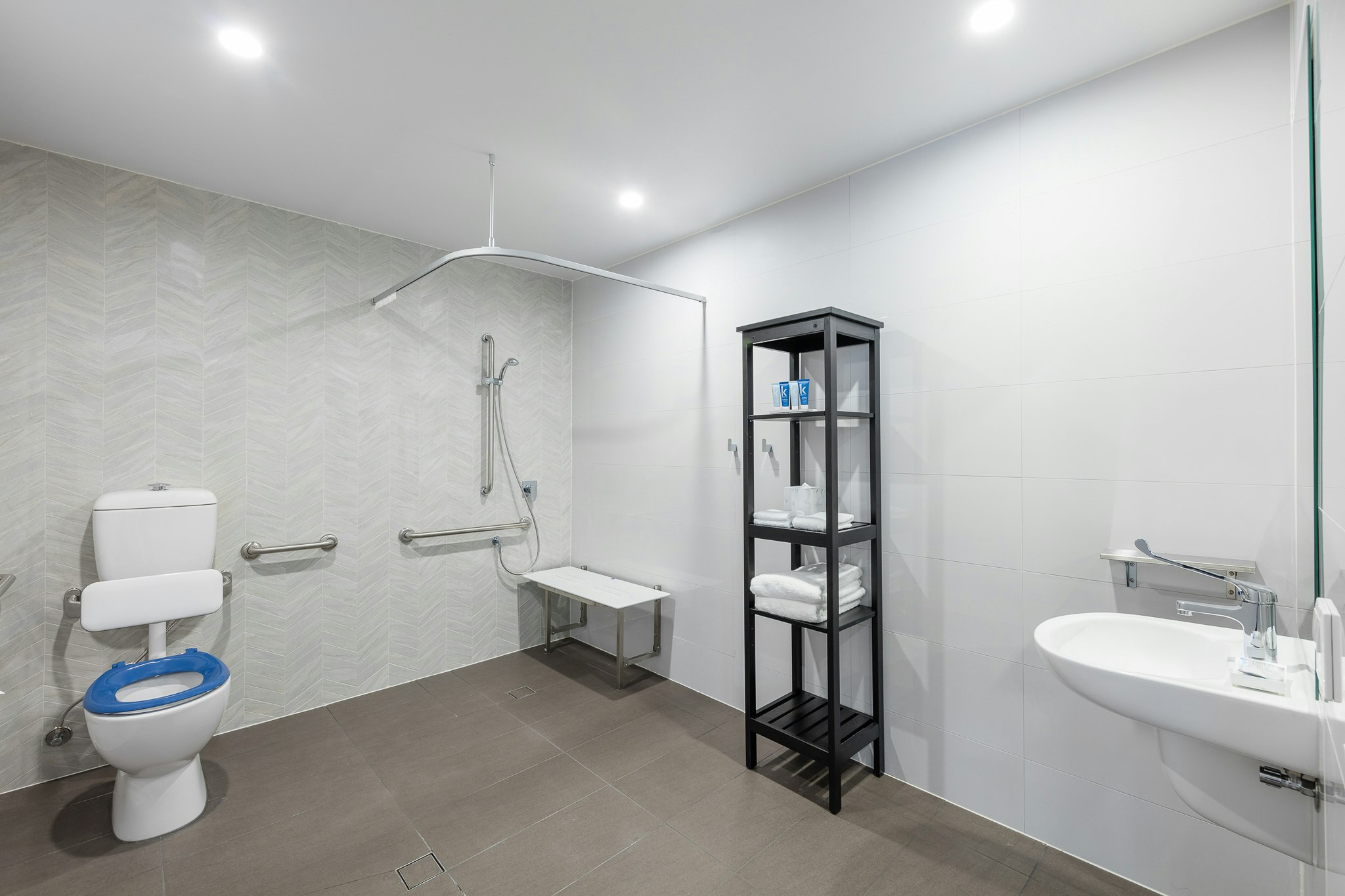 Meriton Suites Coward Street 48/50