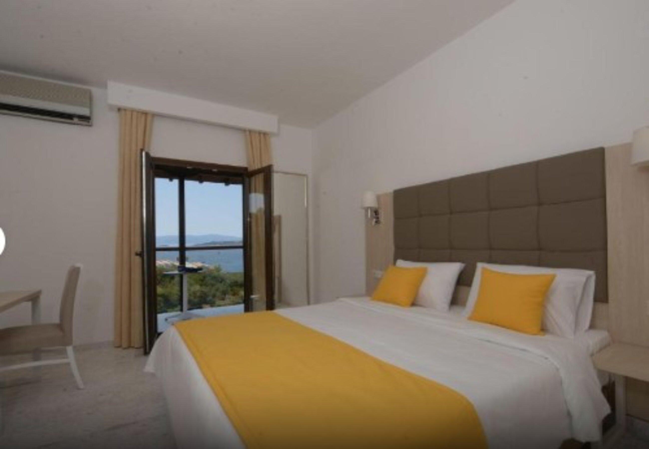 Standard, Double Bed, Sea View, Balcony or Terrace