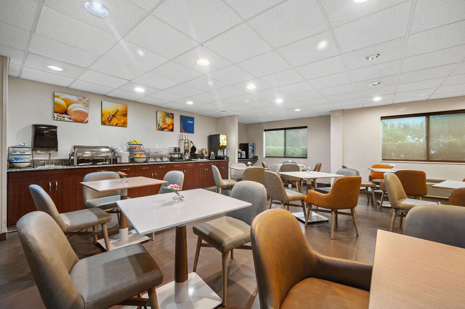 restaurant cafeteria
