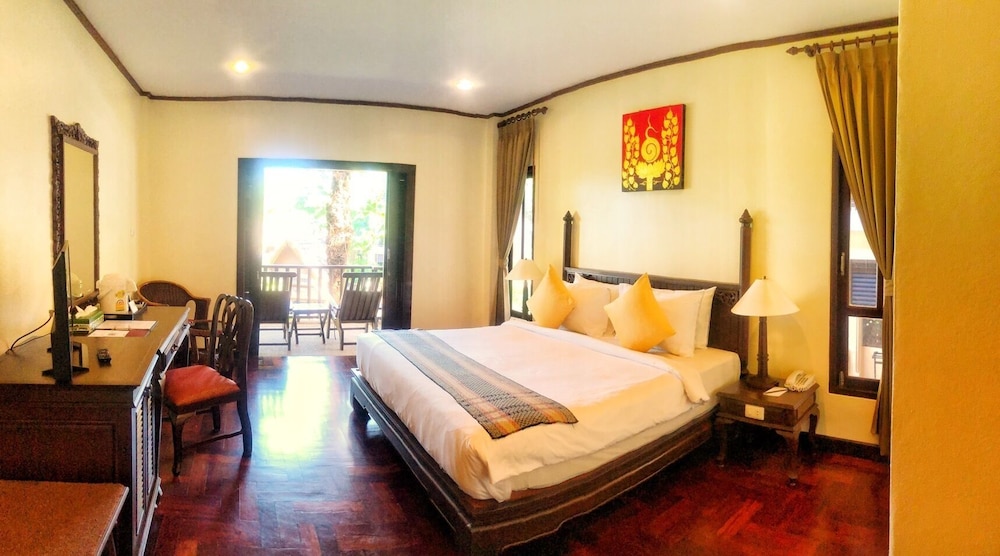 Khao Lak Palm Beach Resort 8/50