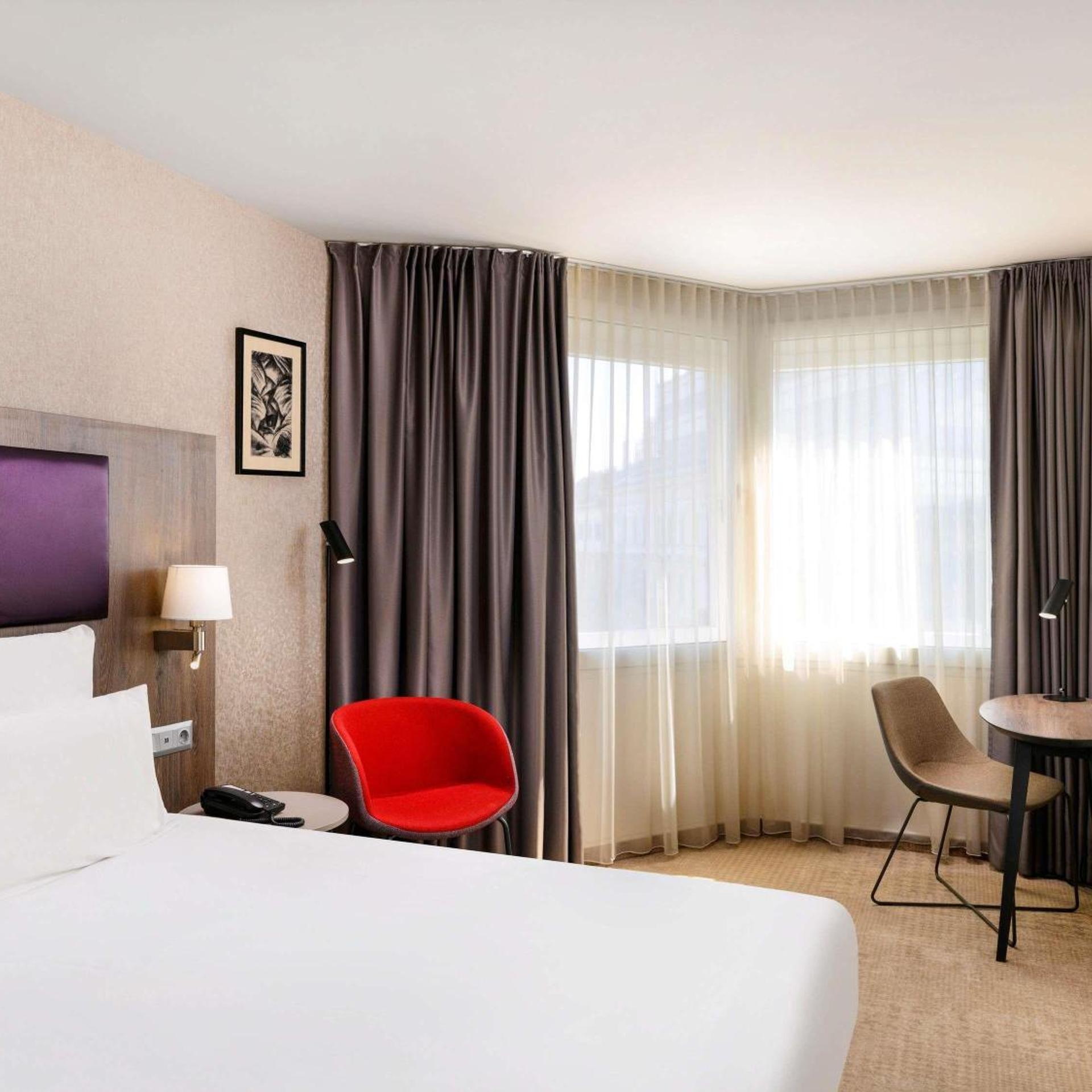 Privilege, Double Bed, Museum View, Mercure Budapest Korona Hotel 8/10