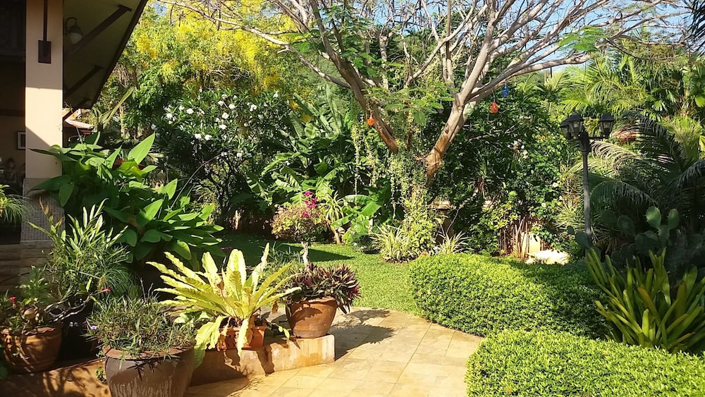 Malee Garden 14/48