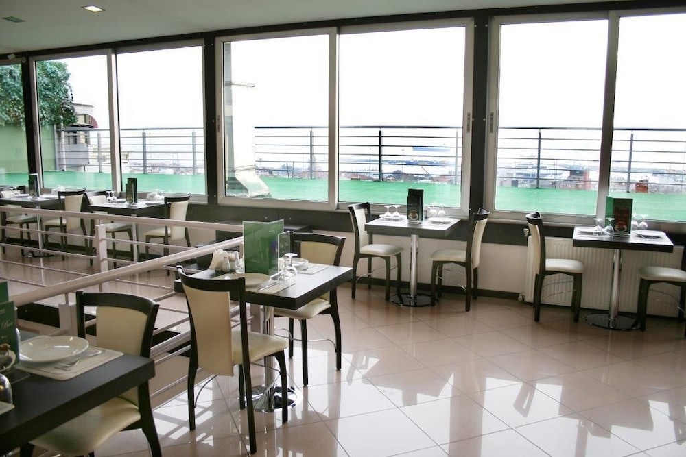 Grand Ons Hotel 23/31
