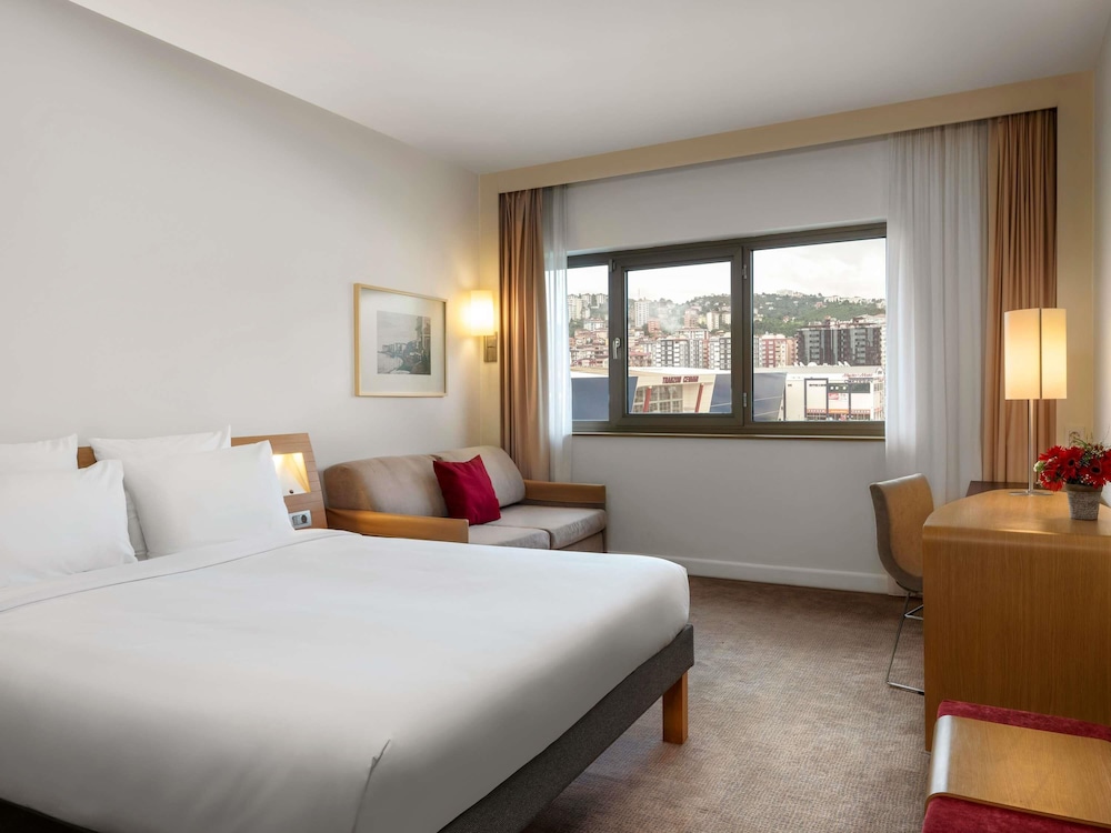 EXECUTIVE, DOUBLE BED