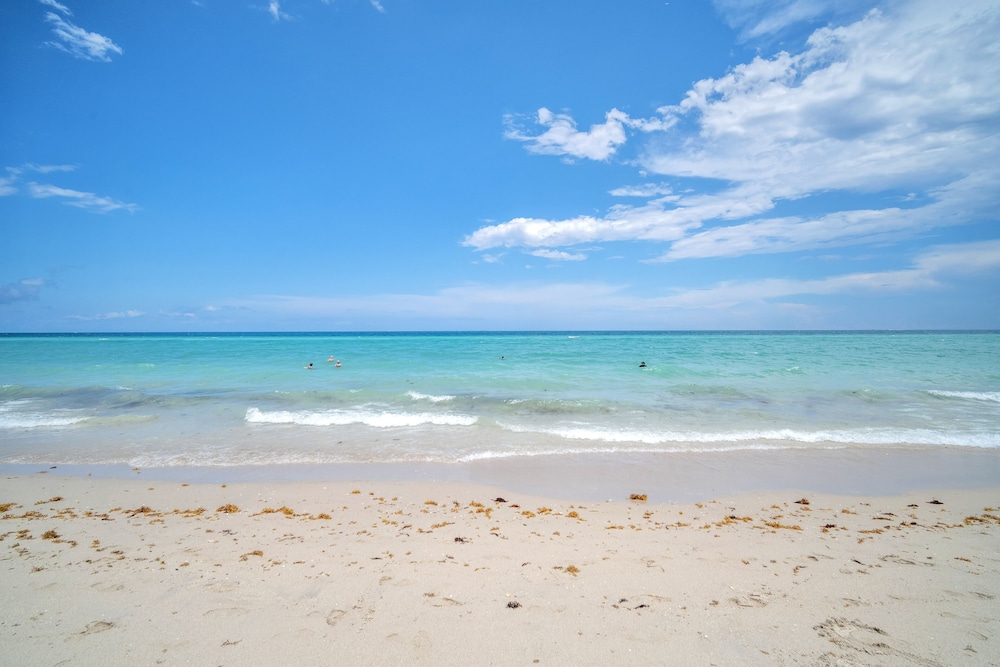 Laguna Blu Beach 35/51