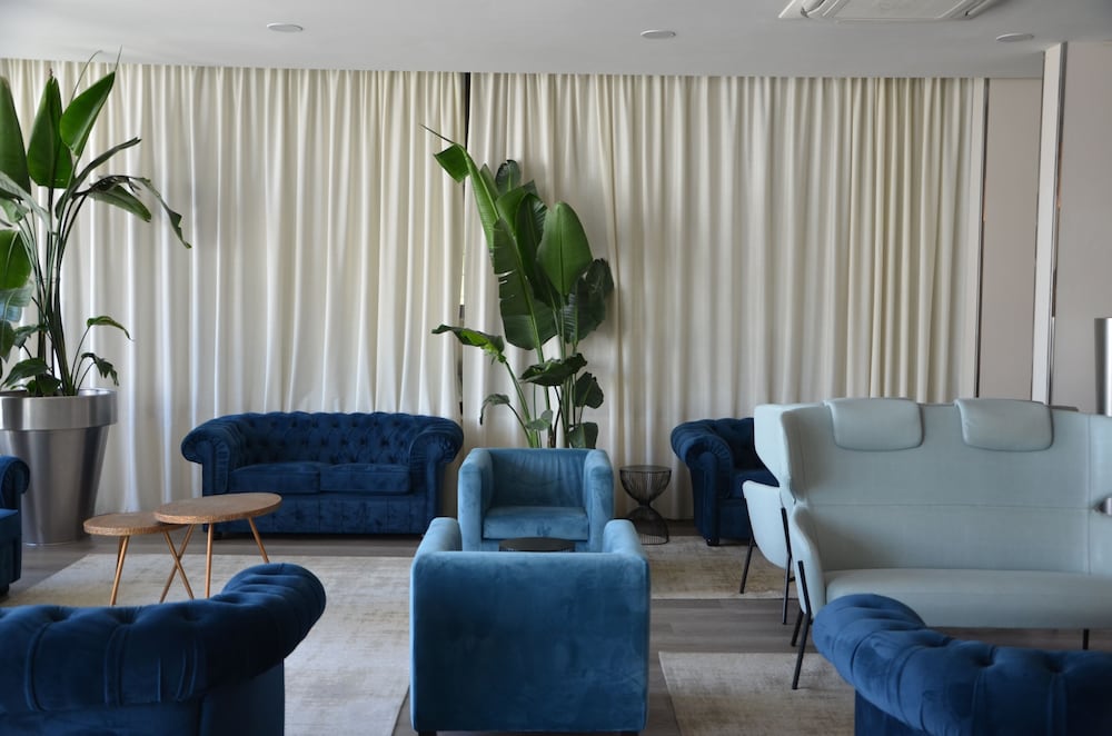 Oxygen Lifestyle Hotel 27/50