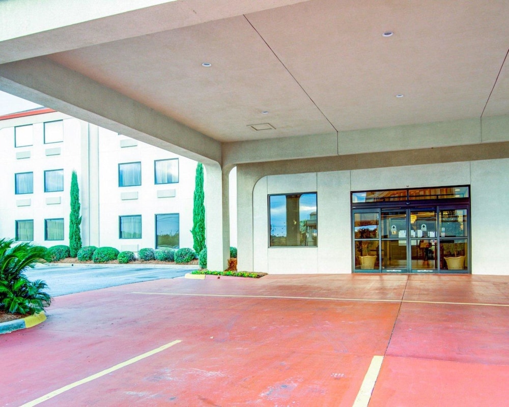 Comfort Inn Columbus near Fort Benning 25/41