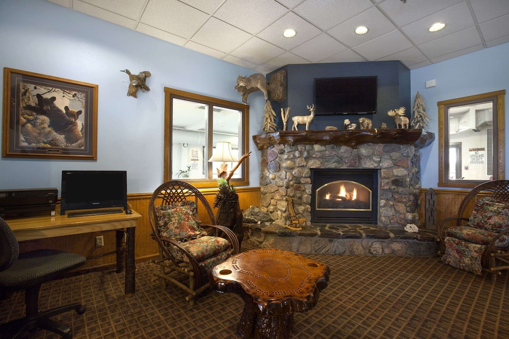 Super 8 By Wyndham Eveleth 40/49