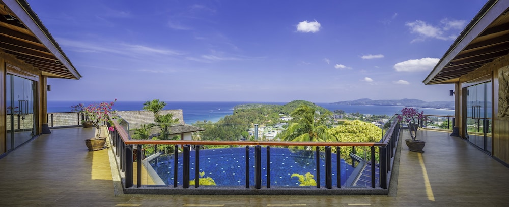 Koi Signature Villa 61/67
