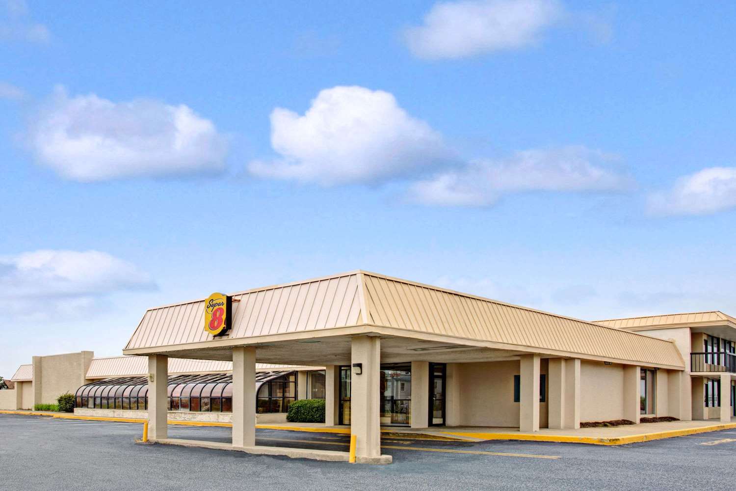 Super 8 By Wyndham Norfolk Chesapeake Bay 1/7