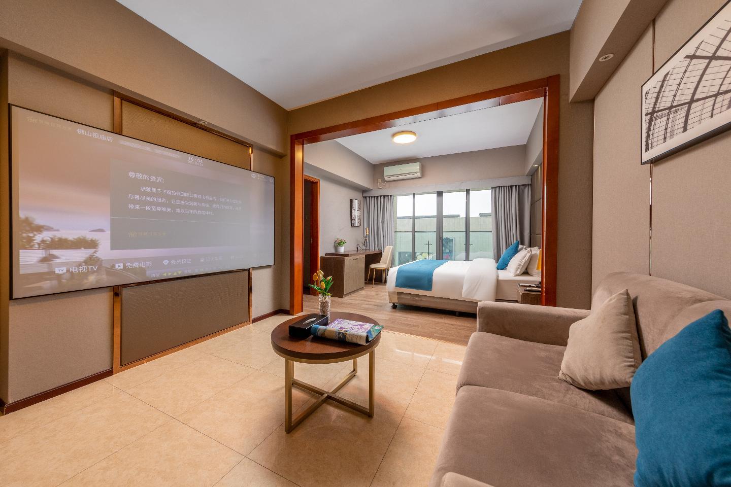Cinema, Executive, Suite