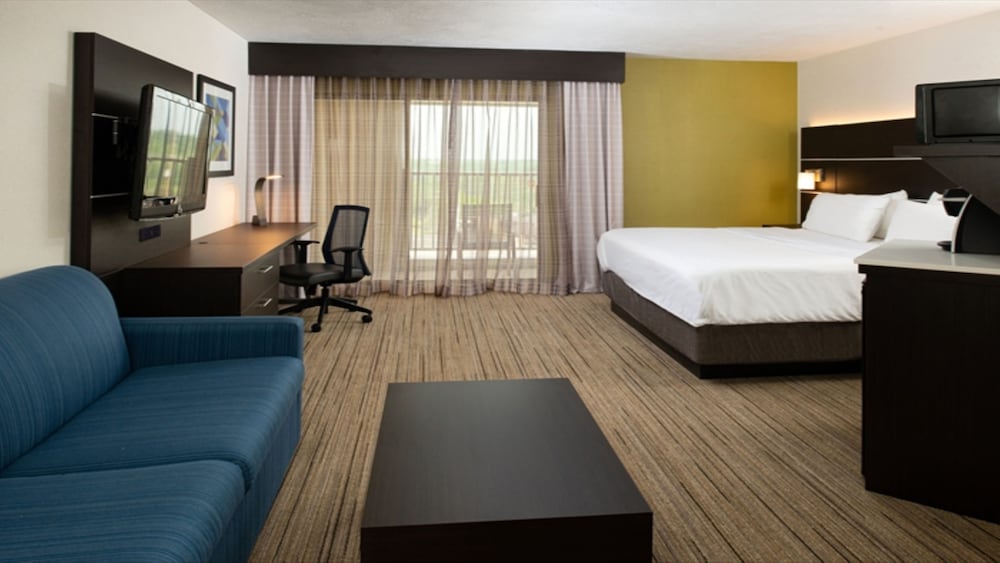 Holiday Inn Express Cincinnati West 21/74