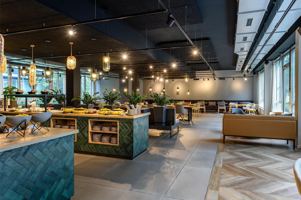 Flightgate Munich Airport Hotel, a member of Radisson Individuals 8/50