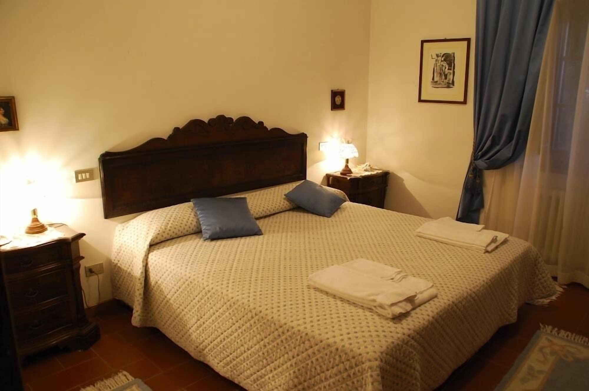 MULTIPLE BEDROOMS, VILLA