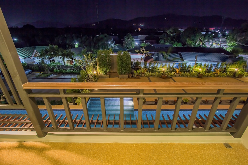 Baba House Phuket 4/58