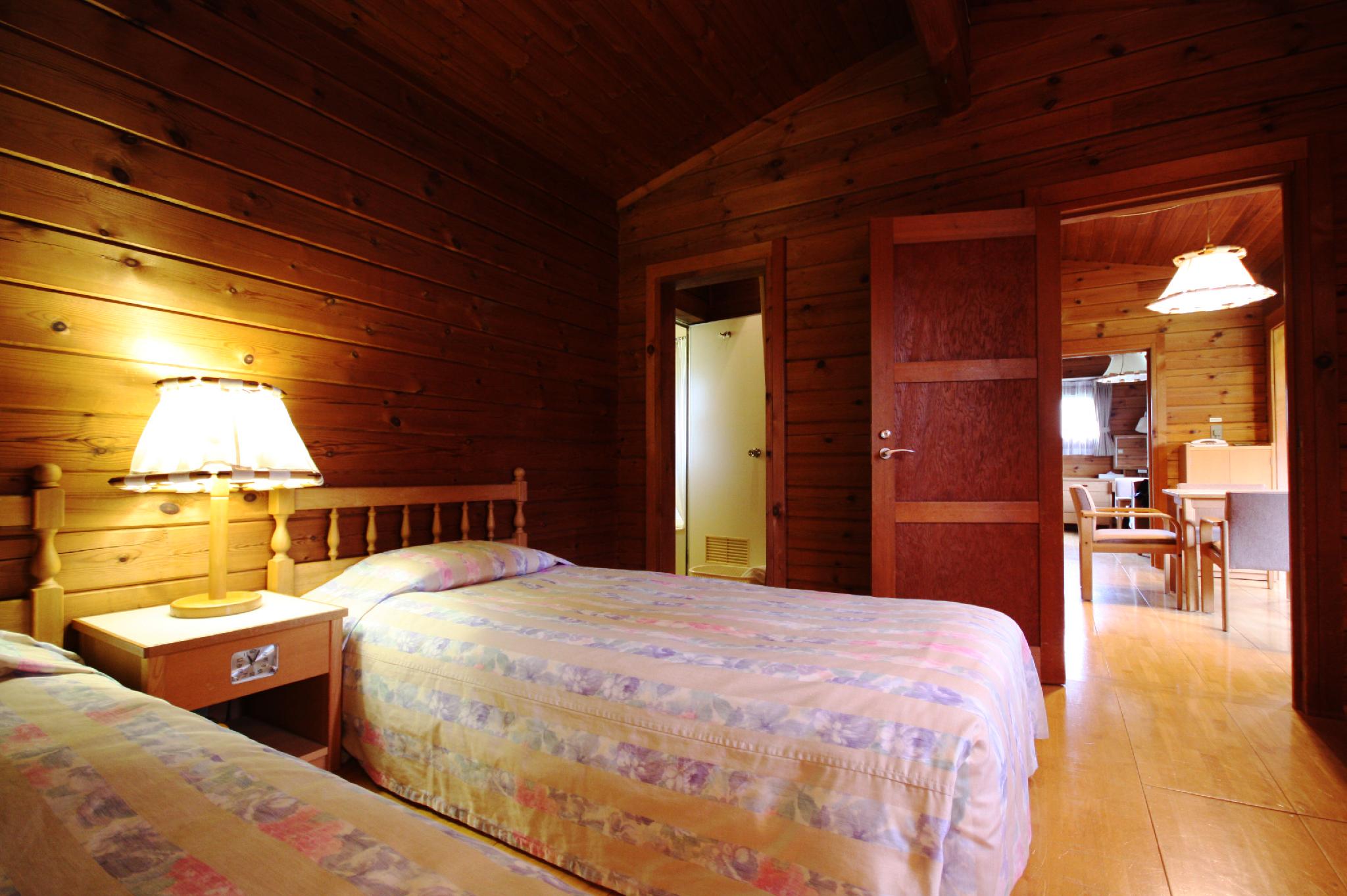 Prince, Type F, Cottage, Single Bed, Smoking