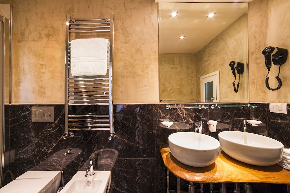 Boutique Hotel Hugo 43/44