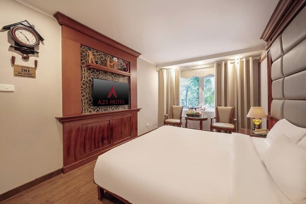 Suite, Queen Bed