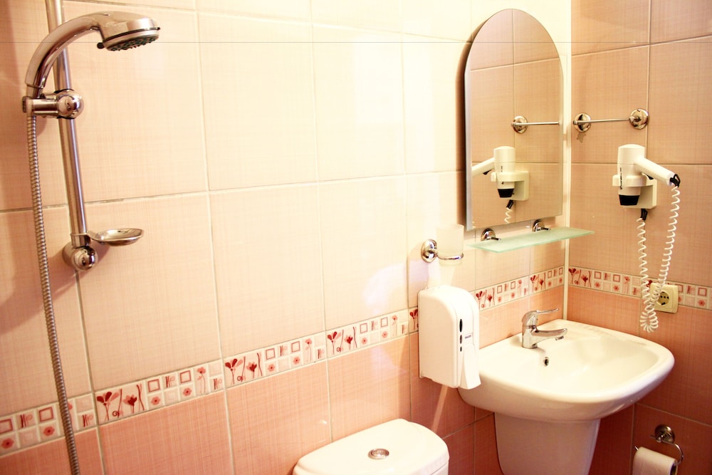 Alican Pension 25/27