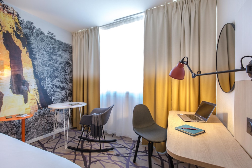 Mercure Cavaillon Portes Du Luberon 16/64