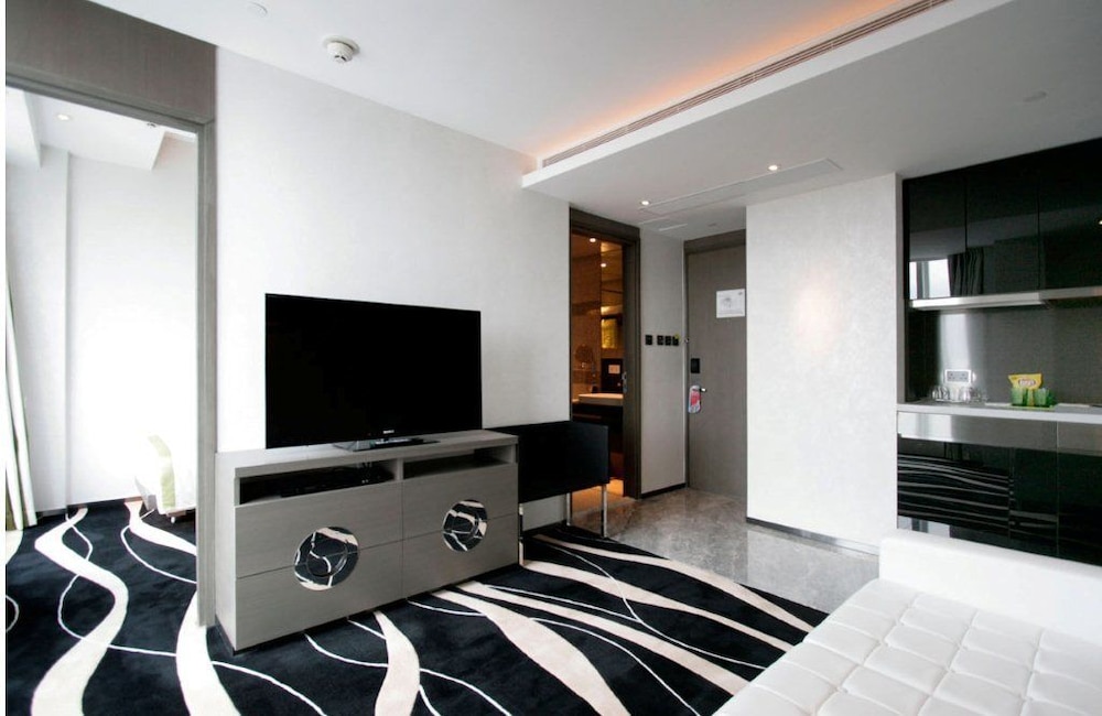 Hotel Madera Hong Kong 52/59