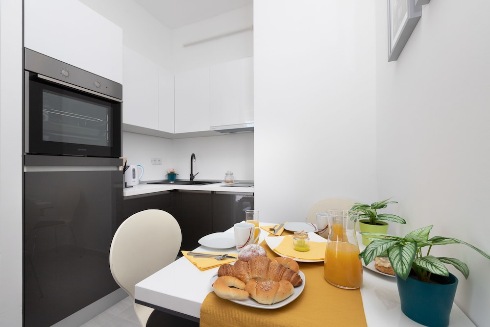 Tesla Boutique Apartments & Rooms 31/50