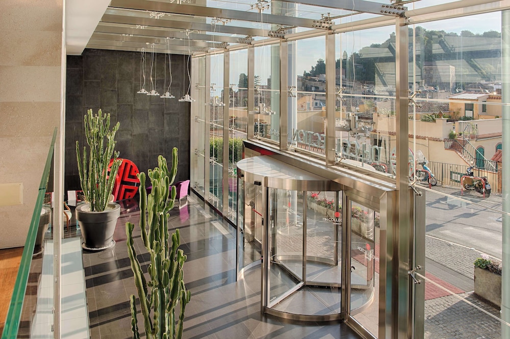 lobby
