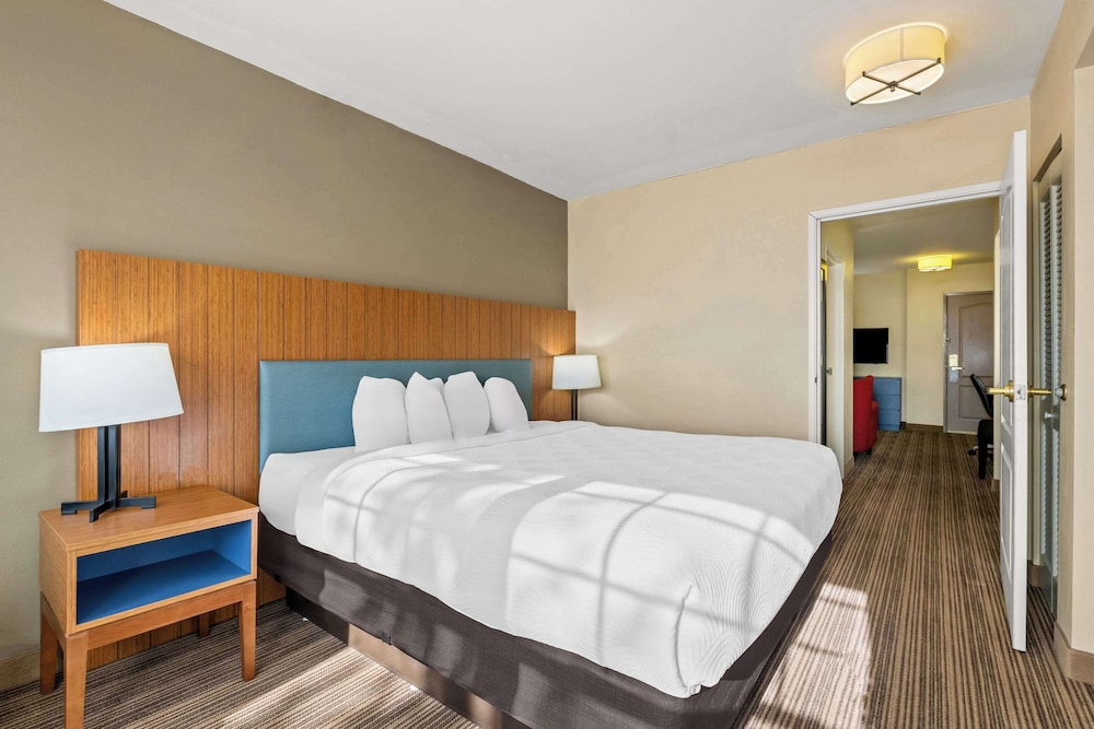Country Inn Suites By Radisson Red Wing Mn 12/59