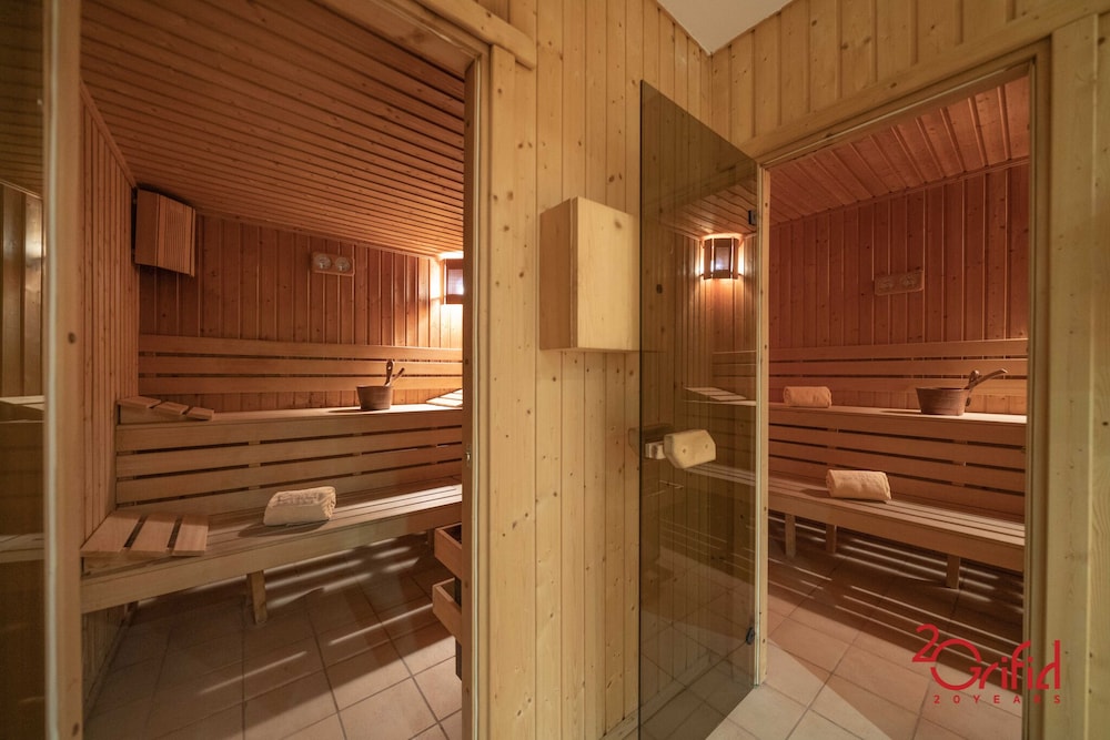 Grifid Hotel Bolero And Aquapark 13/50