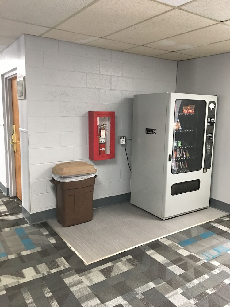 Travelodge by Wyndham Gallipolis 3/33