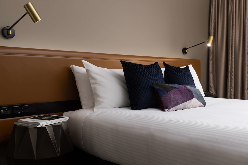 Rydges Campbelltown 10/62