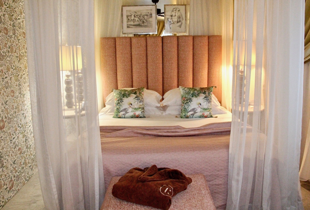 Carmo's Boutique Hotel 16/86