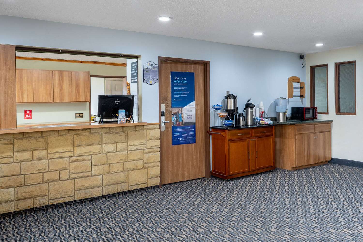 Super 8 by Wyndham Livingston Yellowstone 7/51