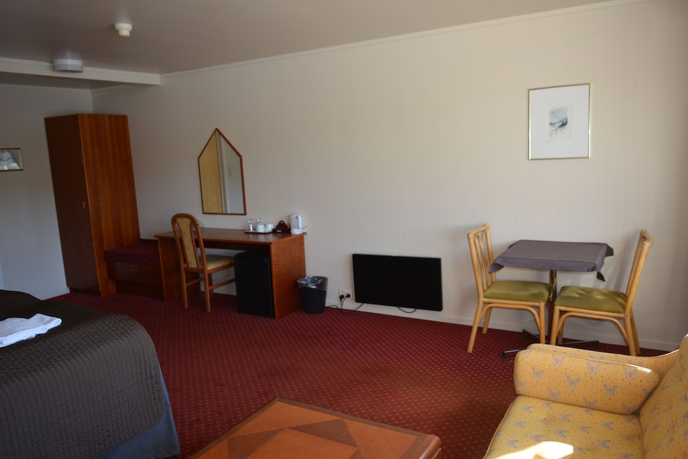 Strand Fjordhotel 35/50