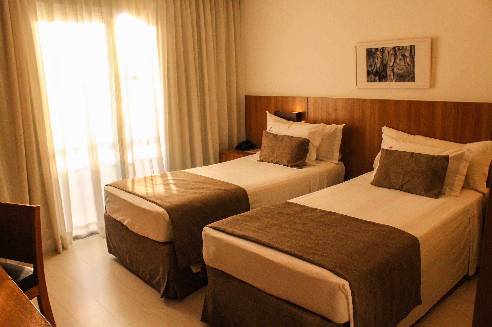 غرفة سوبيريور بسريرين منفصلين بشرفة بإطلالة جزئية على البحر، Riale Brisa Barra Hotel 5/10