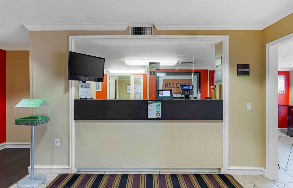 Extended Stay America Suites Houston Galleria Uptown 6/55