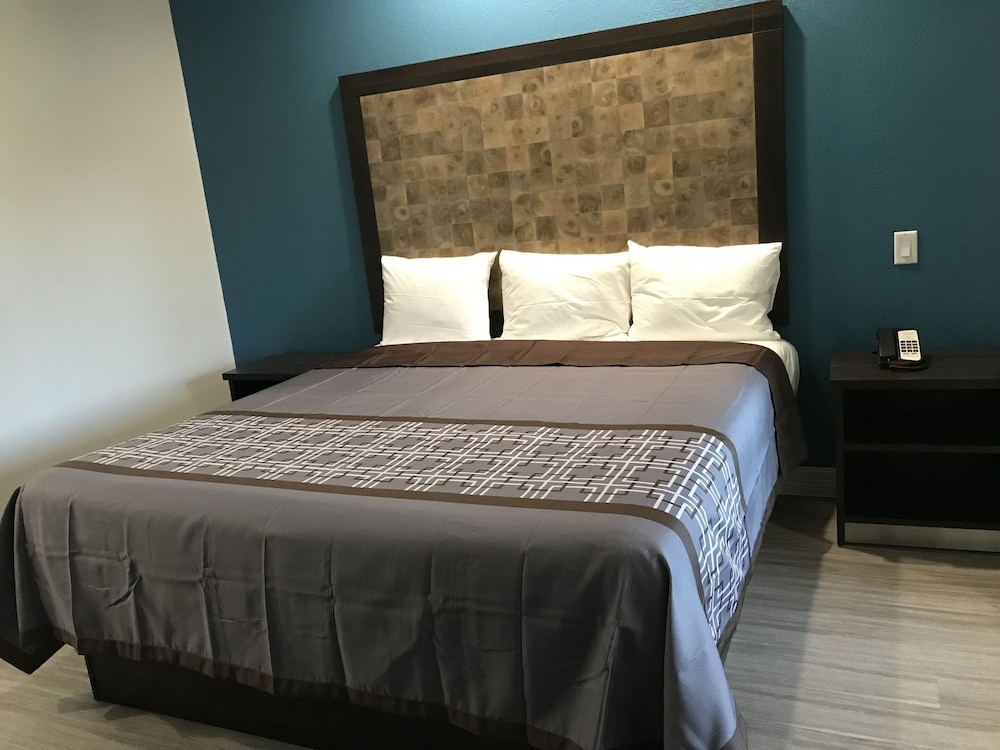 The Residency Suites 13/36