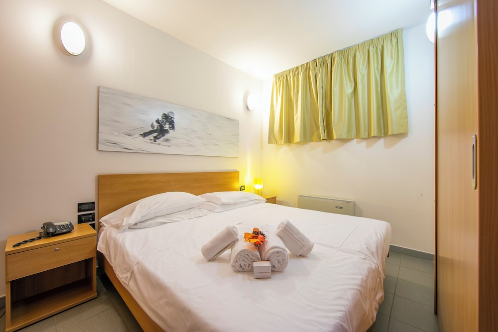 Villaggio Olimpico Apartments 18/50
