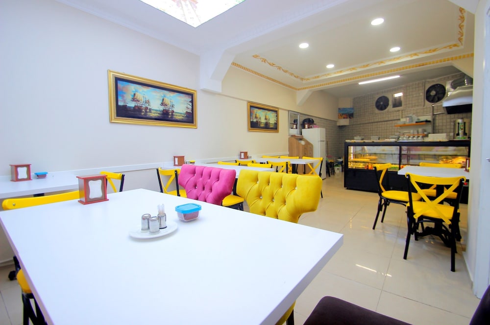 Grand FM Hotel 35/50