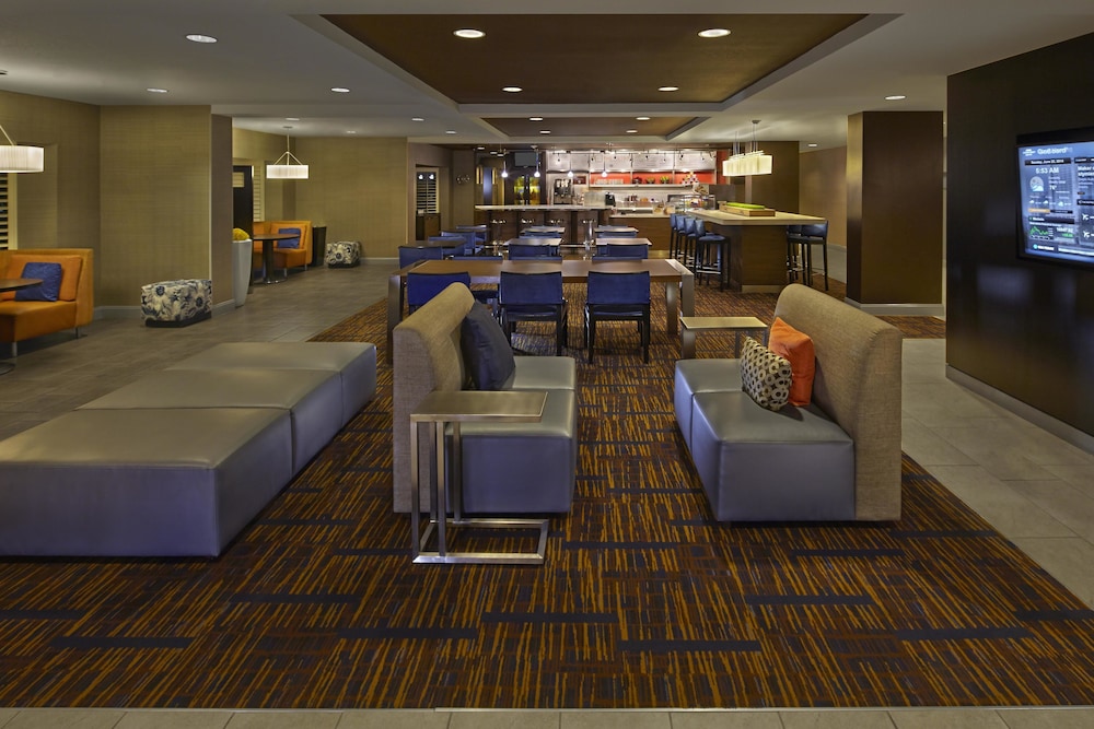Courtyard By Marriott Orlando East/Ucf Area 30/50