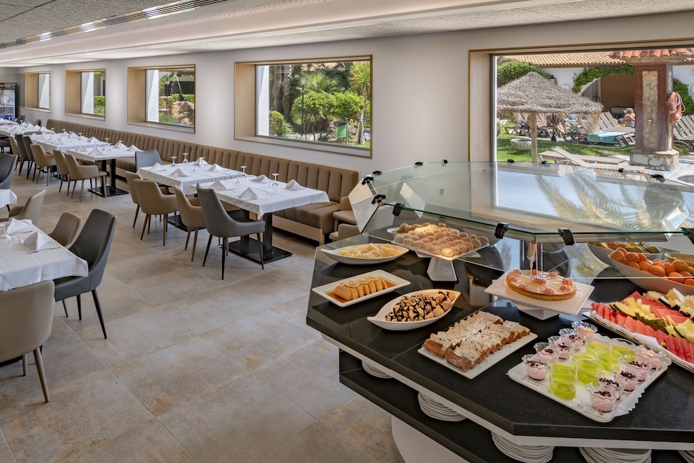 4R Gran Europe Hotel 33/50