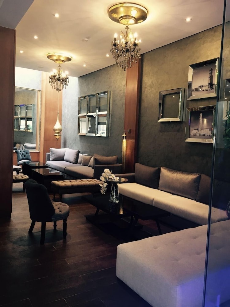 The Seven Hotel And Spa 30/47