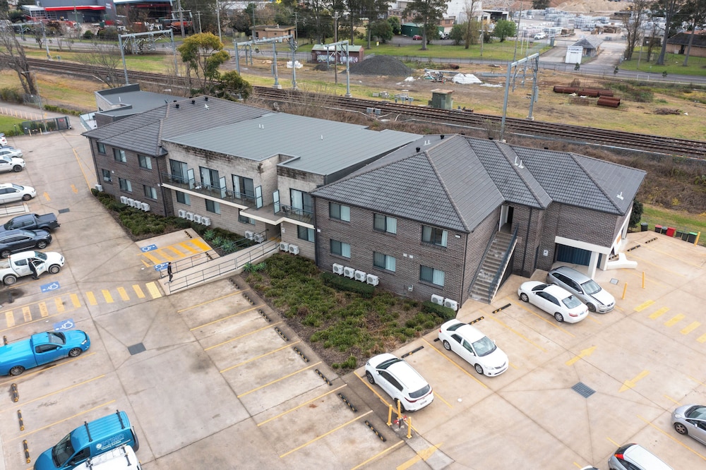 ValueSuites Penrith 52/60