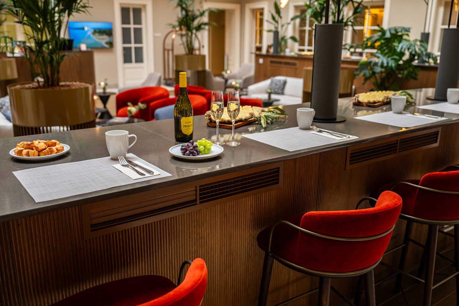 Basiliq Hotel 34/50